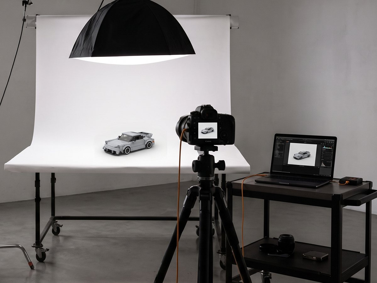 Séance photo studio d'un modèle terminé