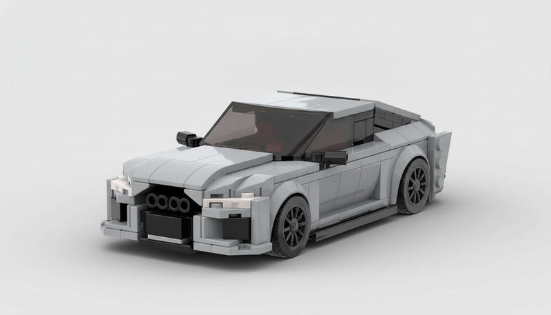 Audi RS e-tron GT · Hellgrau