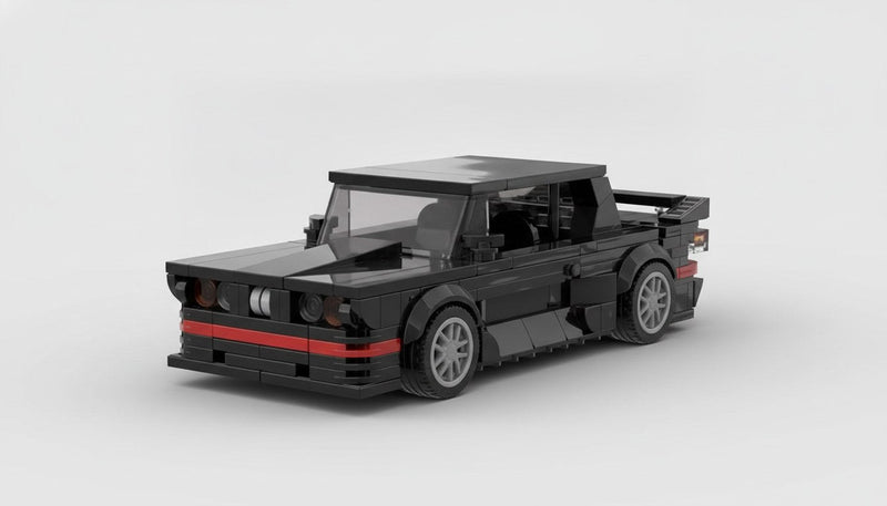 BMW M3 (E30) · Schwarz und Rot