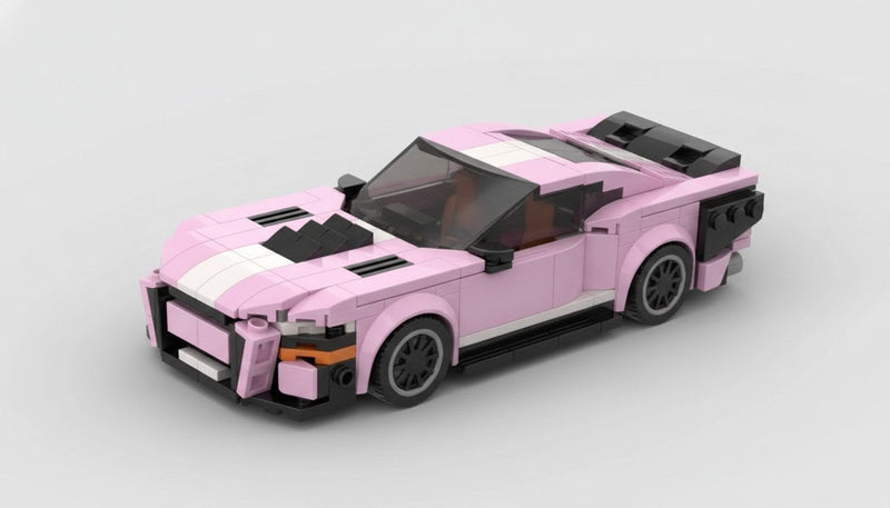 BMW M4 (G82) · Rosa und Grau