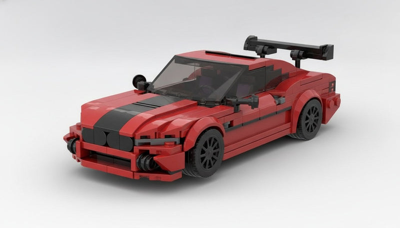 Ford Mustang GT · Rot und weiß