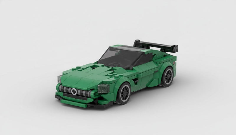 Mercedes-Benz AMG GT R · Grün