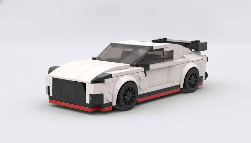 Nissan GT-R Nismo (R35) · Weiß und Grau